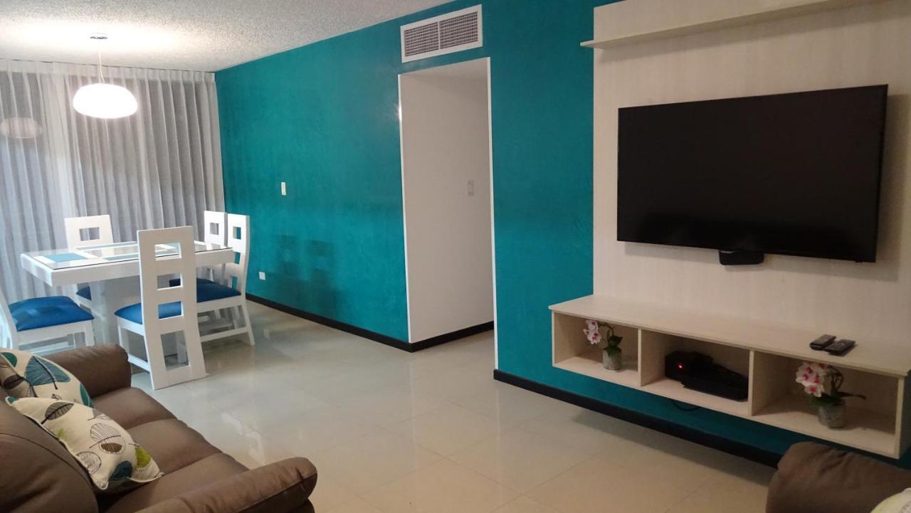 יקו 3Room Penthouse Beach Condo מראה חיצוני תמונה